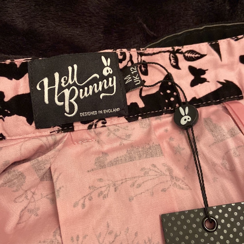 Hell Bunny Pink Anderson Skirt - Picture 7 of 9